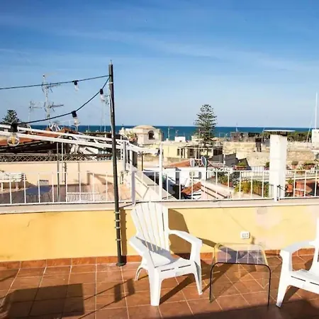 Apartment La Casina Di Luna *